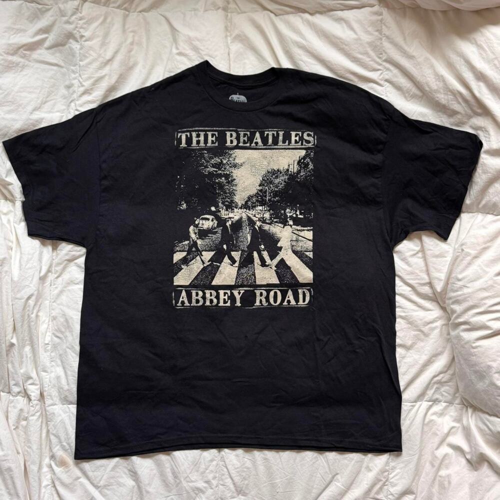 The beatles abbey road graphic band tee sz XL casual short sleeve t shirt grunge